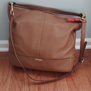 Coach Tan and Red Leather Shoulder Bag with Classic Design